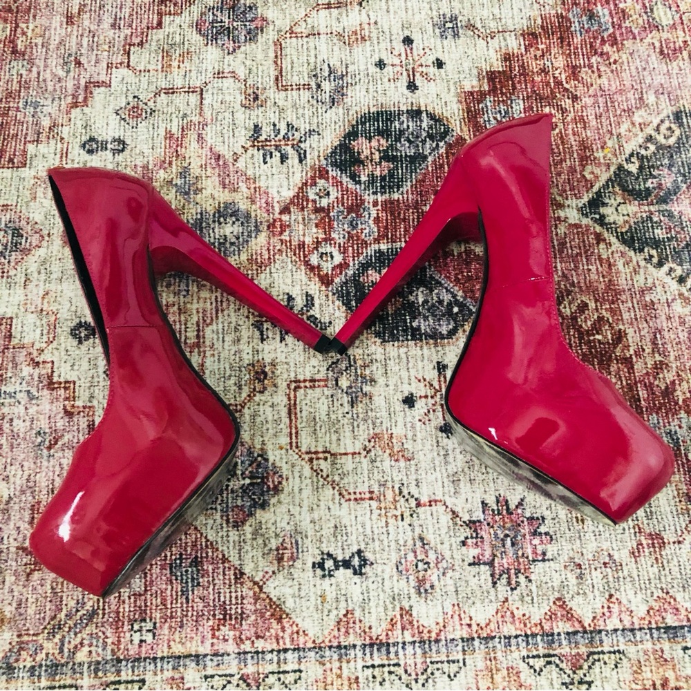 MLE Mia Limited Edition High Heels